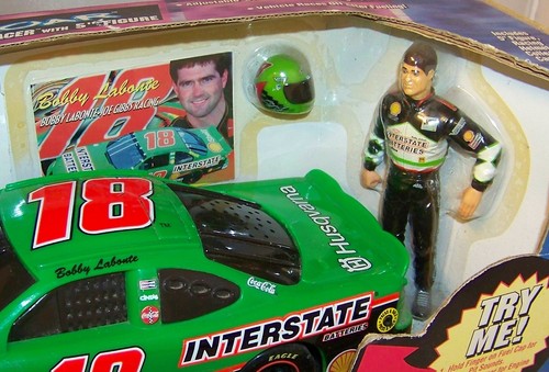 1:18 TOY BIZ NASCAR 1999 #18 INTERSTATE BOBBY LABONTE RUMBLE N ROAR FIGURE READ - Picture 7 of 9