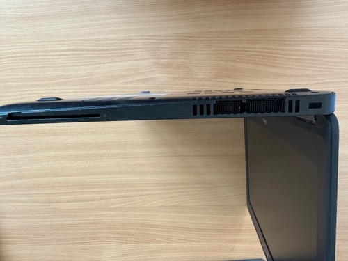 Dell Latitude E7270 laptop 12.5'' 128GB SSD Intel Core i5-6200U 8GB RAM - Afbeelding 4 van 7