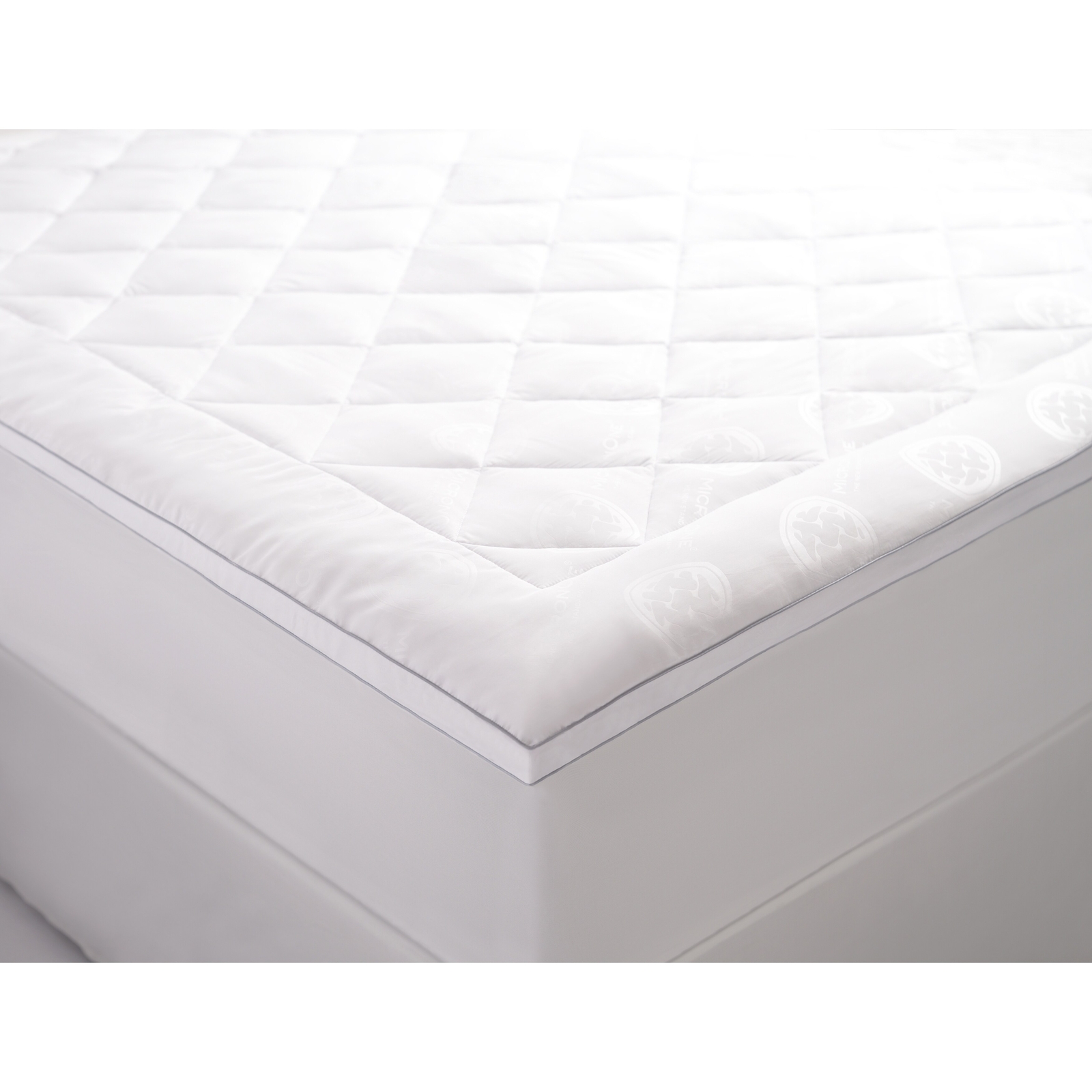MicronOne Allergy Free Mattress Pad - White