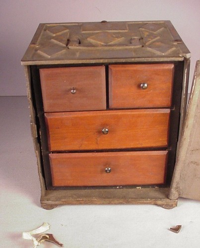 Antique Huge Cast Iron Coin Bank 7.5" Diamond Safe & wood Drawers USA Kenton ? - Picture 10 of 12