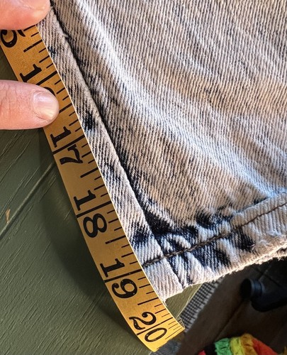 Vintage 80’s 900 Series Kids Levi’s Acid Wash Denim Jeans 20x19.5” Size 7 - Picture 4 of 7