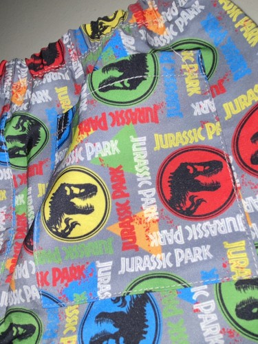 (2) Jurassic Park kids shorts Size 8 Polyester Thin - Picture 5 of 10