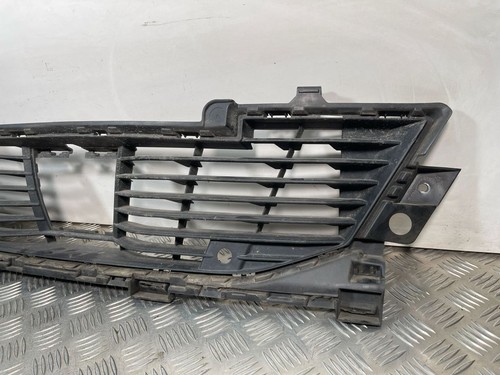 Peugeot 2008 II 2021 Front bumper lower grill 9826327480 LIQ13521 - Picture 5 of 17