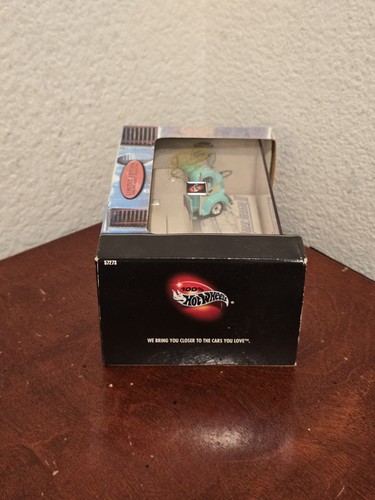 Hot Wheels 2003 Designer Dreamz III '38 COE with Travel Trailer 2 pc set - Picture 8 of 18