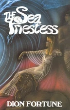 SEA PRIESTESS By Dion Fortune *Excellent Condition*