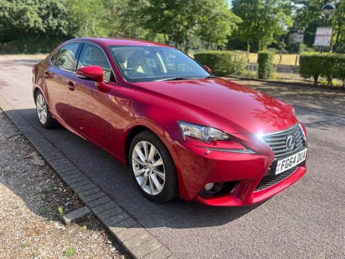 2014 Lexus IS 2.5 300h Executive Edition E-CVT Euro 5 (s/s) 4dr SALOON Petrol/El - Picture 18 of 24