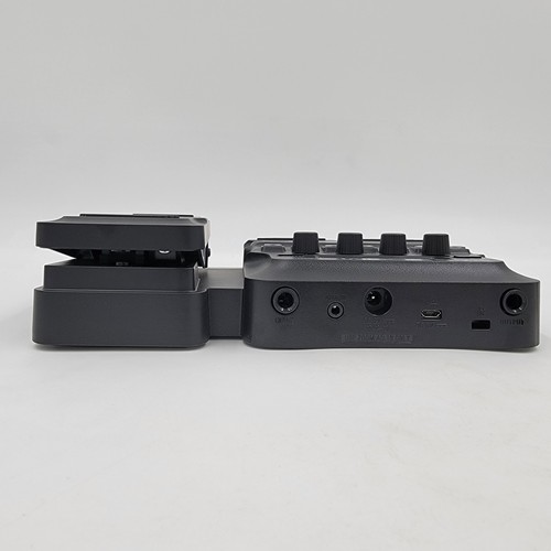 Zoom G1X QUATTRO Processore Multieffetto con Pedale Espressione Nuovo Scatola Aperta - Foto 14 di 17