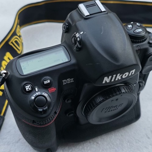 Nikon D3X Full Frame Digital SLR Camera Body Only 24.5 MP Black Date/Time Stamp - Picture 5 of 9