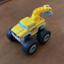 Blaze  the Monster Machines Diecast Metal Truck Yellow Ferris 3