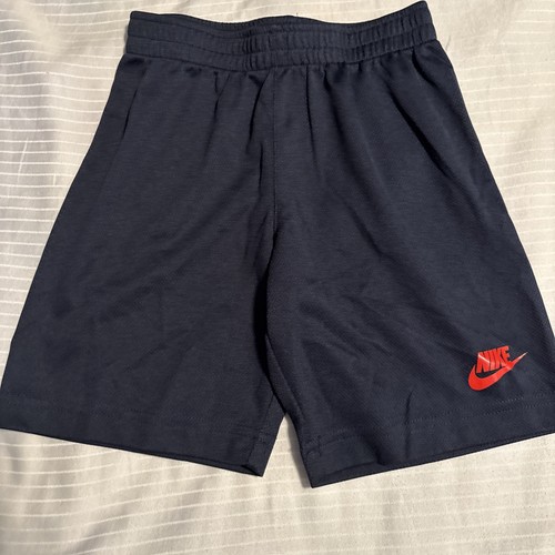 Youth Boys NIKE Top And Shorts Size 6 - Picture 4 of 5