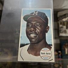 1964 Topps Giants - Hank Aaron #49