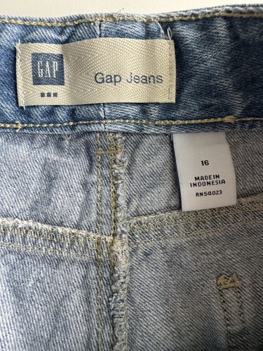 VGC SZ 16 Gap Teen Girls High Rise Blue Jeans Denim Shorts 3.5 inch Inseam - Picture 3 of 6