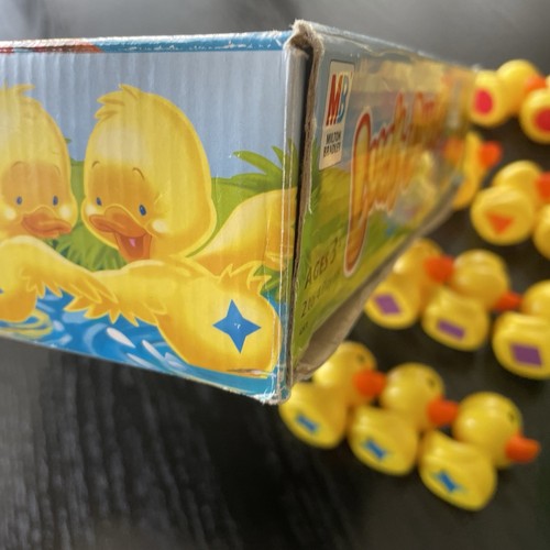 Lucky Ducks Battery Operated Table Top Game/Board 2005 Complete Milton Bradley - Picture 7 of 11