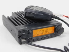 Icom IC-2200H Ham Radio Mobile FM VHF Transceiver + Mic (works well)