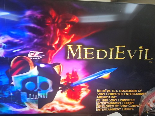 MediEvil 1 Sony PlayStation PS1 completamente testato con manuale - no back cover art - Foto 4 di 5