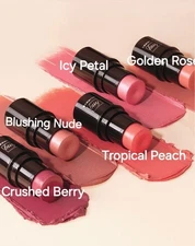 Avon fmg Glimmer Be Blushed Cheek Color New