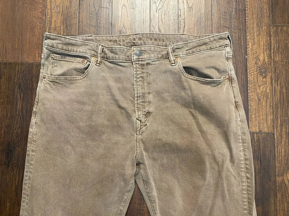 Pantalones de mezclilla rectos relajados American Eagle para hombre 40x34 (40x30 reales) Easyflex elásticos Foto 2 de 4