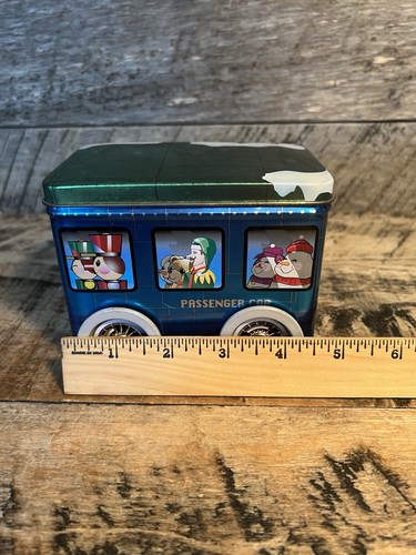 Vtg Christmas Theme Tin Box Train Passenger Car - Picture 9 of 10