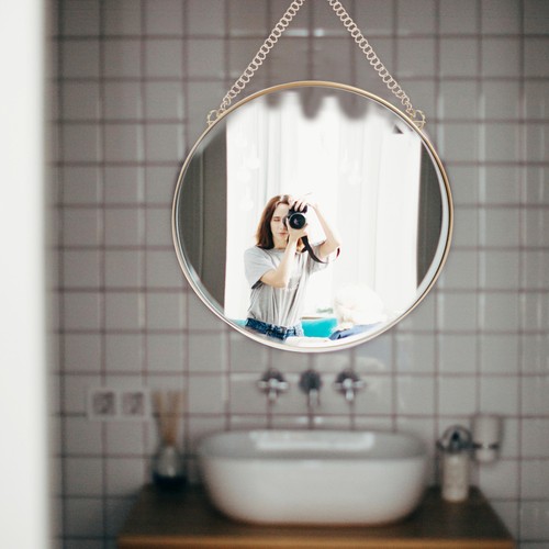 Creative Round Hanging Mirror Modern Framed Bathroom Cruise Mirror for Home - Picture 9 of 12
