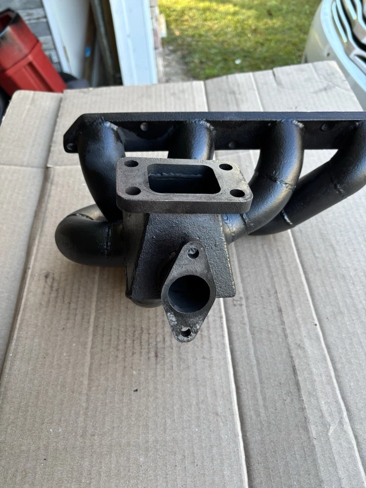 Toyota 3TC Turbo Exhaust Manifold - Image 2 of 3