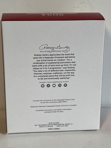 Hallmark Ornament GREMLINS 40TH ANNIVERSARY Movie Marquee Lights Magic NIB 2024 - Picture 4 of 14