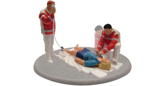 Viessmann 1540 HO Rescue Medic in action moves Viessmann 1540 HO Rescue Medic in action moves