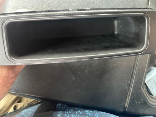 Genuine Mercedes Benz W203 C-Class Lower Center Console Storage Tray Black - Picture 2 of 5