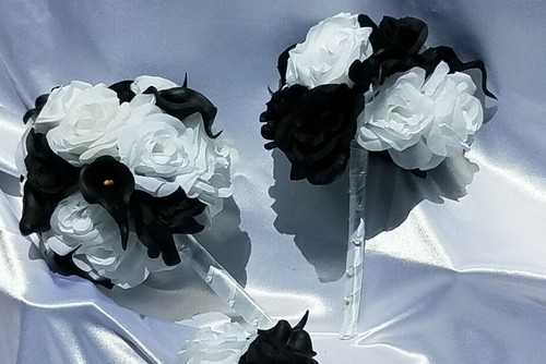 11 Pc Wedding Bouquet Set, White Roses, Black Calla Lilies, Bouquet Package - Picture 6 of 9