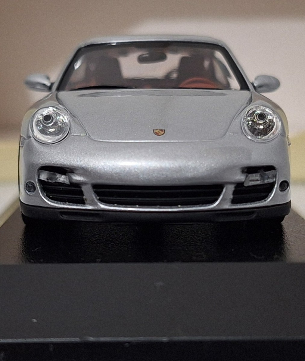 8) Porsche 911 (997) Turbo 2006 Silver 1:43 Minichamps WAP 8) Porsche 911 (997) Turbo 2006 Silver 1:43 Minichamps WAP