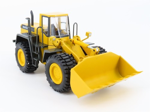 Komatsu WA450-3 Wheel Loader - Conrad 1:50 Scale Diecast Model #2424 New - Picture 7 of 11
