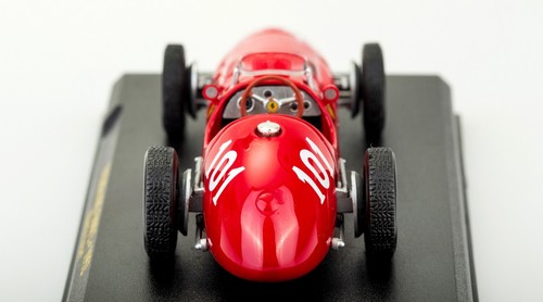 Ferrari 500F2 Scala 1:43 Alberto Ascari 1952 Modellino Formula 1 World Champion - Foto 7 di 8