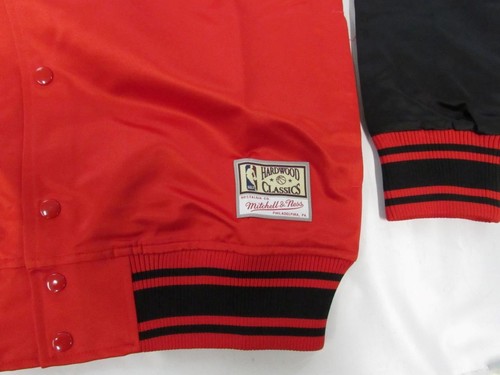 Toronto Raptors Mens S Mitchell & Ness Colossal Button Snap Satin Jacket $150 - Picture 3 of 11