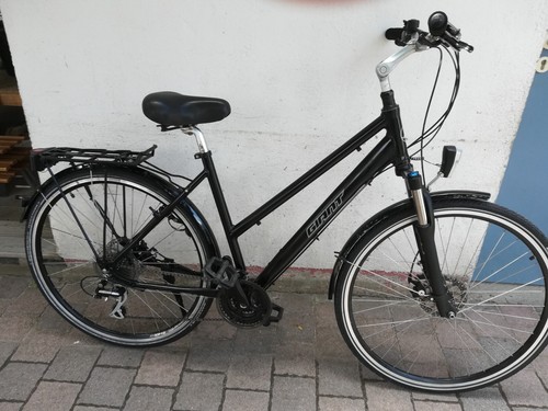 Damenfahrrad 28" Marke GIANT Farbe (schwarz). - Bild 2 von 6