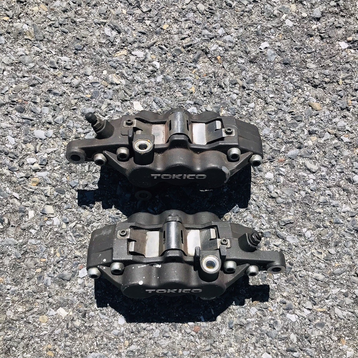 Kawasaki ZX9R ZX6R ZRX1100 TOKICO 6 Pot Front Brake Calipers Kawasaki ZX9R ZX6R ZRX1100 TOKICO 6 Pot Front Brake Calipers