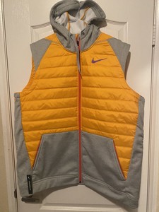 nike men's therma winterized full zip vest