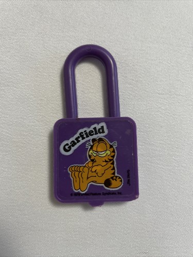 Vintage Garfield Lock Purple