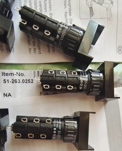 1PCS NEW FIT FOR switch 51-263.0252 3NC+3NO - Picture 4 of 4