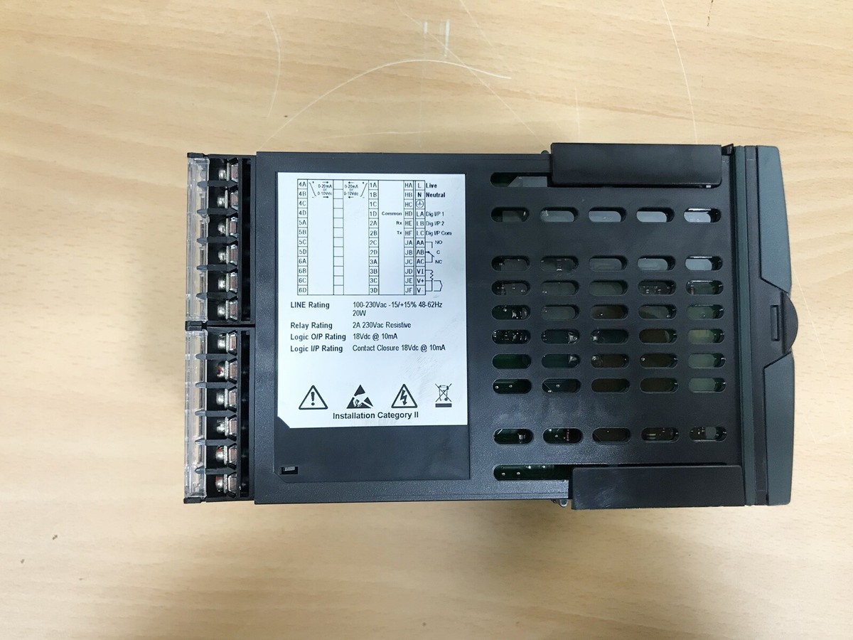 EUROTHERM 3504 Temperature Controller | eBay EUROTHERM 3504 Temperature Controller | eBay
