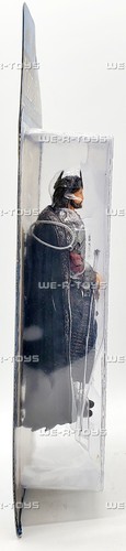 The Lord of the Rings Return of The King King Aragorn 2003 Toy Biz 81322 - Picture 5 of 8