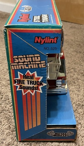 Vintage 1989 Nylint Fire Truck Water Cannon Sound Machine Metal w/ Original Box - Picture 4 of 5