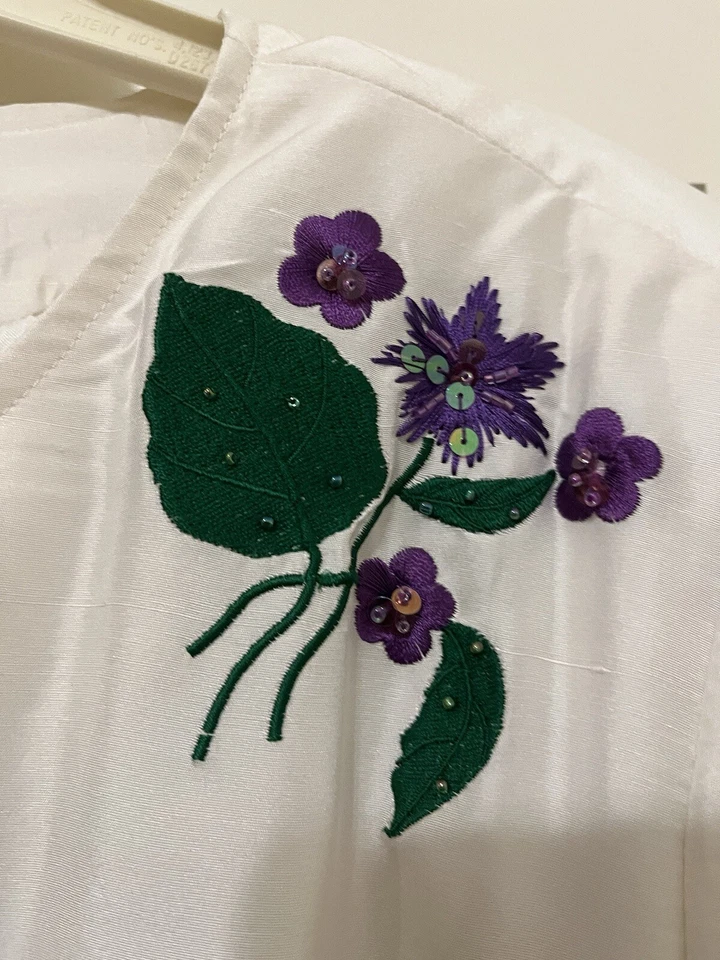 NUEVA CHAQUETA VICTOR COSTA SEDA BLANCO MARFIL AFRICANO VIOLETA CUENTAS IX MUJER QVC Foto 2 de 4