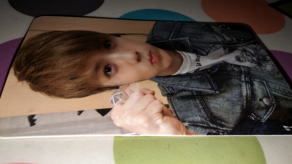 Luhan Mama Version A Photocard - Image 4 of 4