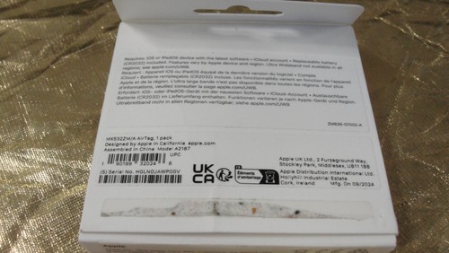 Apple AirTag A2187 white new and still sealed - Photo 2/3