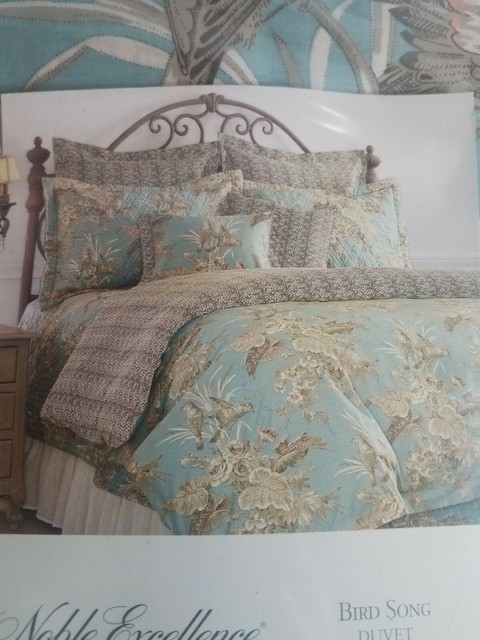 King Size Noble Excellence Duvet Cover Euro Shams And Accent