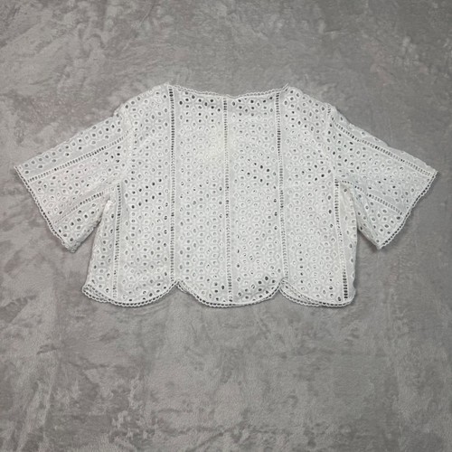 NUEVO CON ETIQUETAS Blusa Agua Bendita Blanca Ojales Top Mujer Mediana M Boho Algodón Recortado - Imagen 2 de 7