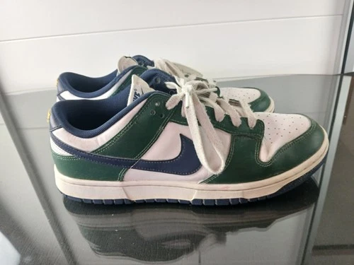 Nike Dunk Low Herren Sneaker – Stylisch Grün Blau Weiß in der Größe 43 (Nr. 100)