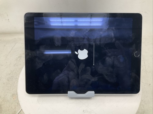 Apple iPad Air 2 MGL12LL/A 9.7" 16GB Wi-Fi Only Silver Used Tested Factory Reset - Picture 6 of 14
