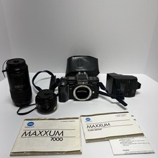 Minolta Maxxum 7000 35mm Camera With 2 Lens And Flash PLEASE READ