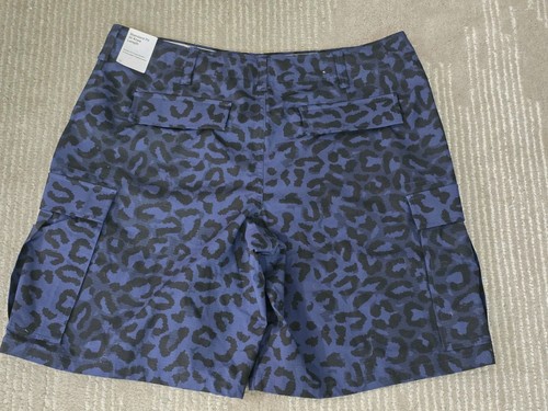 Nike Blue Animal Print SB Kearny Classic Cargo Shorts Men's Size 38 - Picture 2 of 6