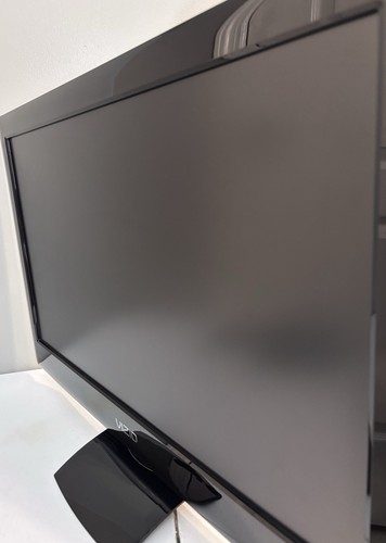 Vizio E260MV 26 inch LCD TV Flat Screen Television with Remote - Vintage Gaming - Picture 5 of 12